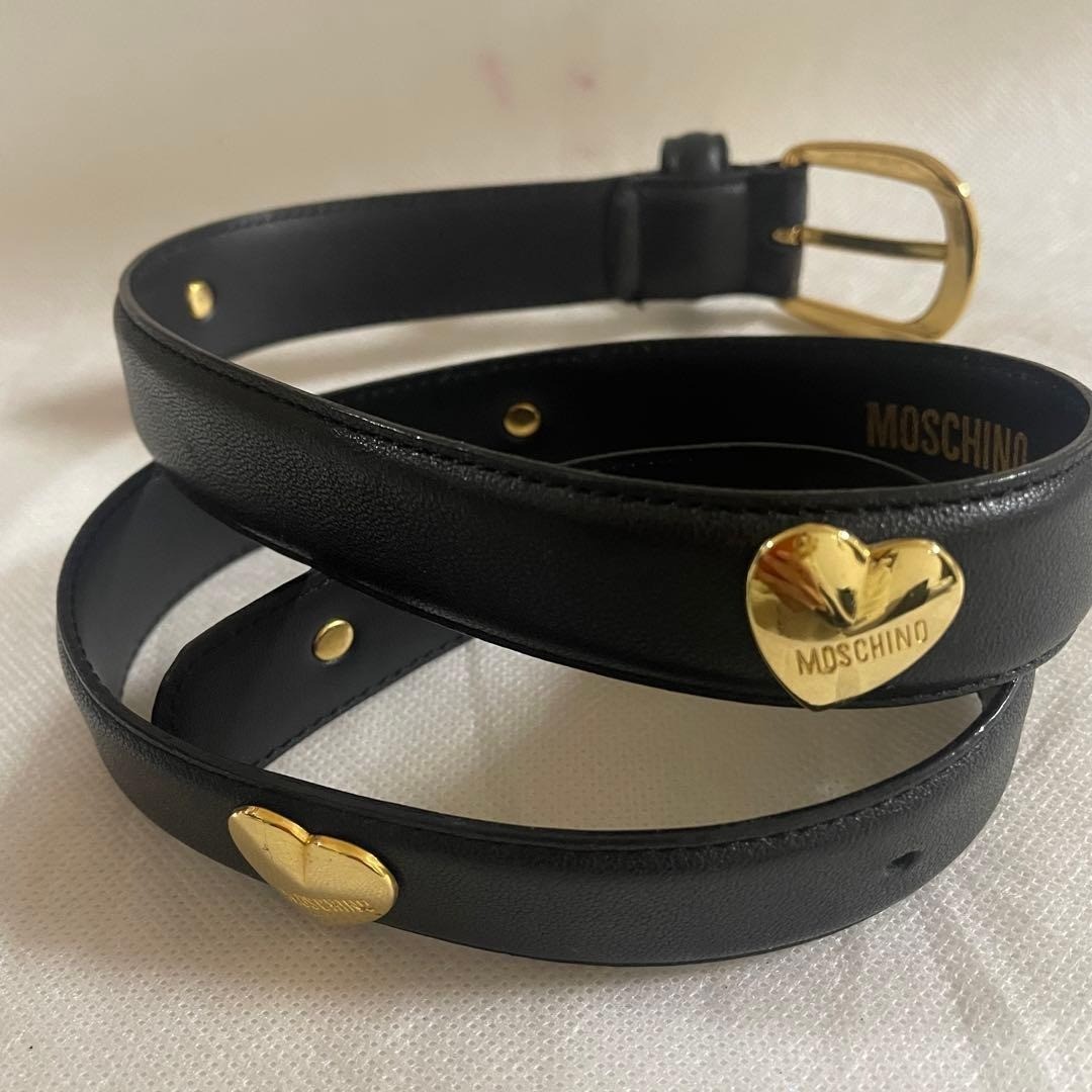 Moschino Vintage Leather Belt Black Gold Heart Logo Elegant  display picture 3