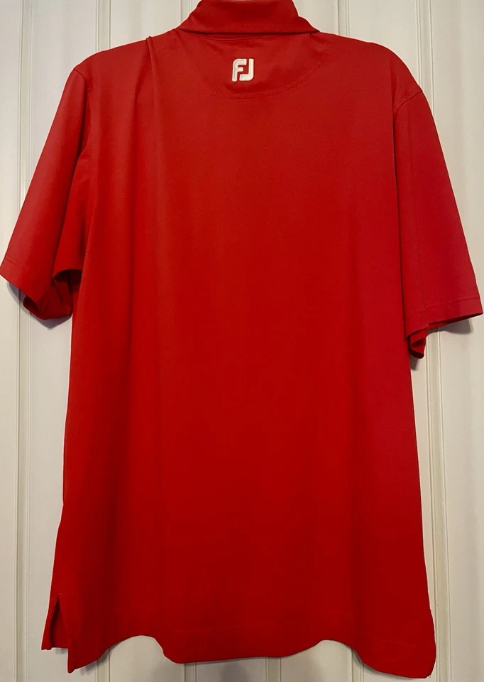Camisa polo masculina Footjoy •Med vermelha TPC sawgrass logotipo PGA desempenho stretch golfe - Imagem 3 de 4