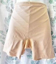 GREAT FIND  FASHION MATE VINTAGE BEIGE LONG LEG HIGH PANTY GIRDLE 30 M L EVC