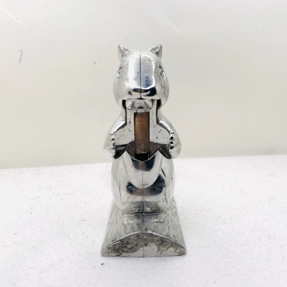 Squirrel Nutcracker silver metal tail works 6" tall mechanical tabletop - Image 2 of 4