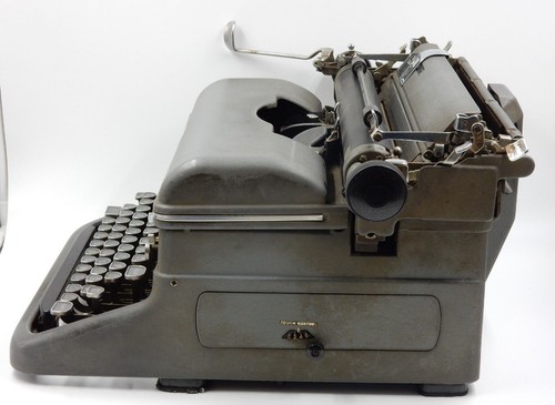 MACCHINA DA SCRIVERE VINTAGE "KMG" ROYAL GREY TOUCH SERIALE # KMG-4291080 - Foto 4 di 12