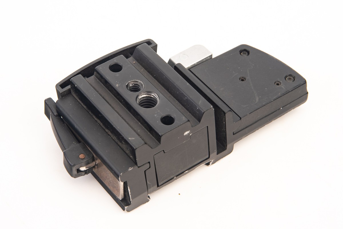 Hasselblad Tripod Quick Release Coupling H 3043326 for H Hasselblad Tripod Quick Release Coupling H 3043326 for H
