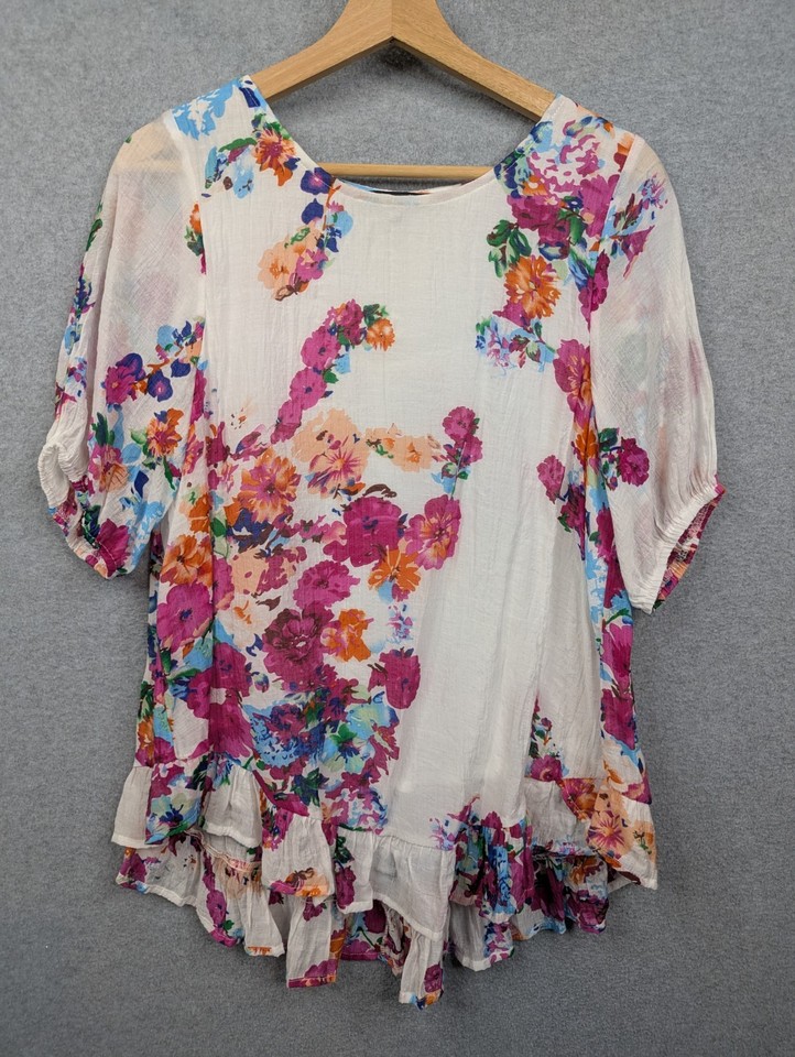 Willow Tree Top Womens S/M / 8/10 White Floral Blouse Lined Event Work Ladies