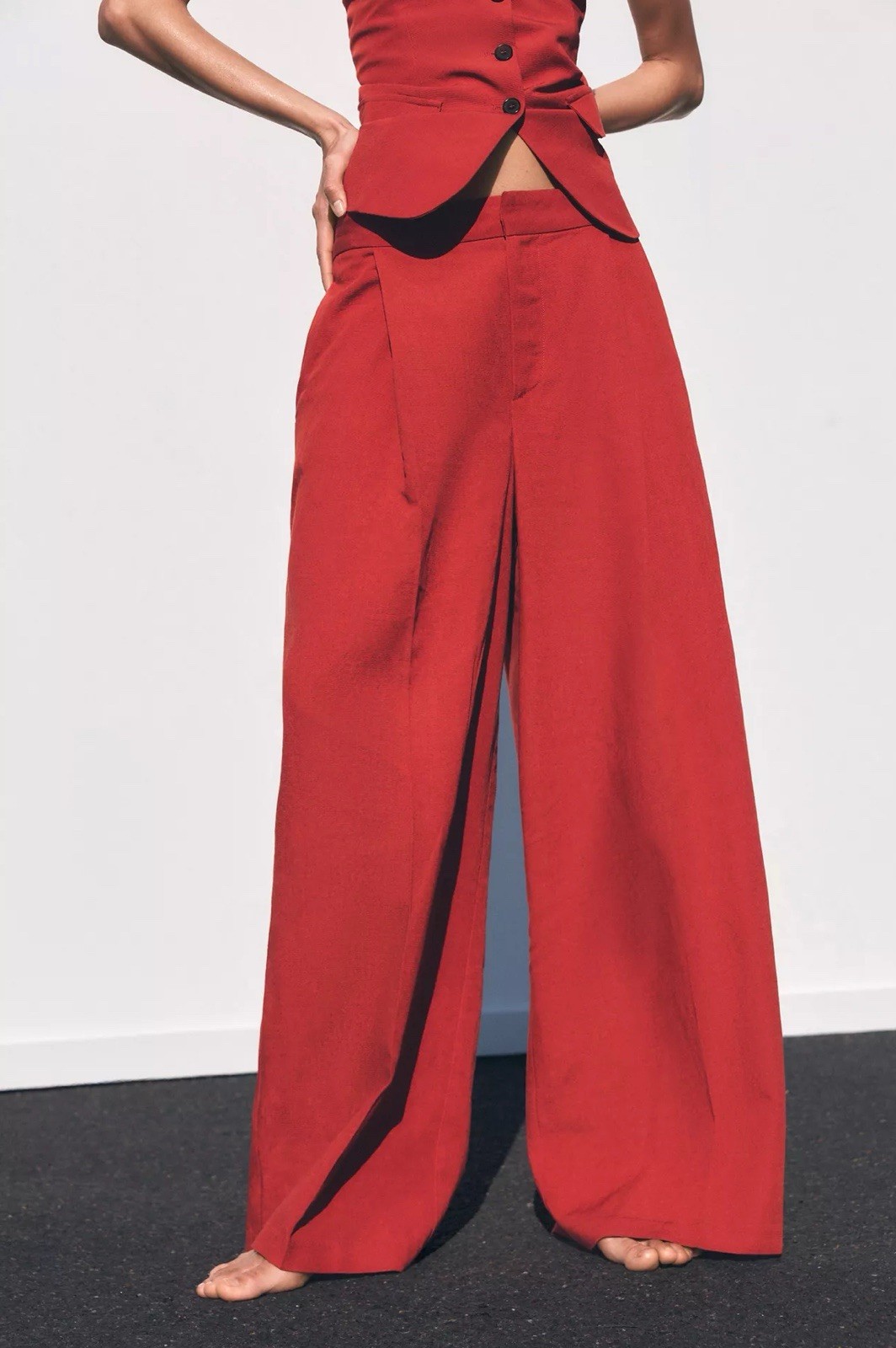 ZARA DOUBLE PLEAT WIDE LEG PANTS SZ S RED 1255/434/682 image 2