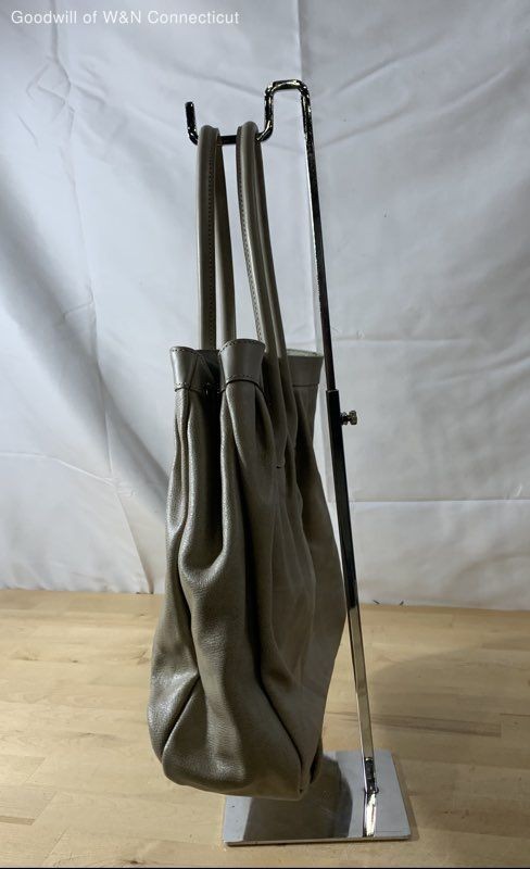 Authenticated Longchamp Women's Gray Basic - image 3