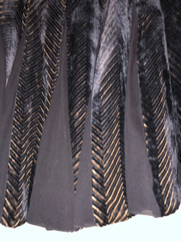 Falda Negra Mujer Colección Carmen Marc Valvo Pequeña S Bergdorf Goodman Foto 2 de 4