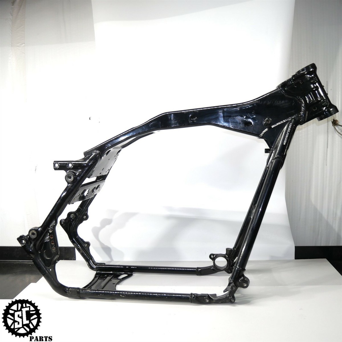 2016 Harley-Davidson Street Road Glide Chassis Frame *S* | OE