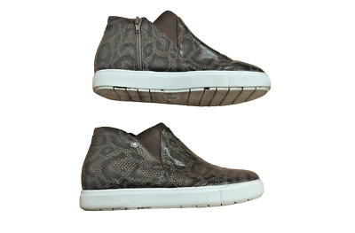 Yellow Box Maxson Sneaker Hidden Wedge Snake Reptile Print Womens Size 8.5 Brown