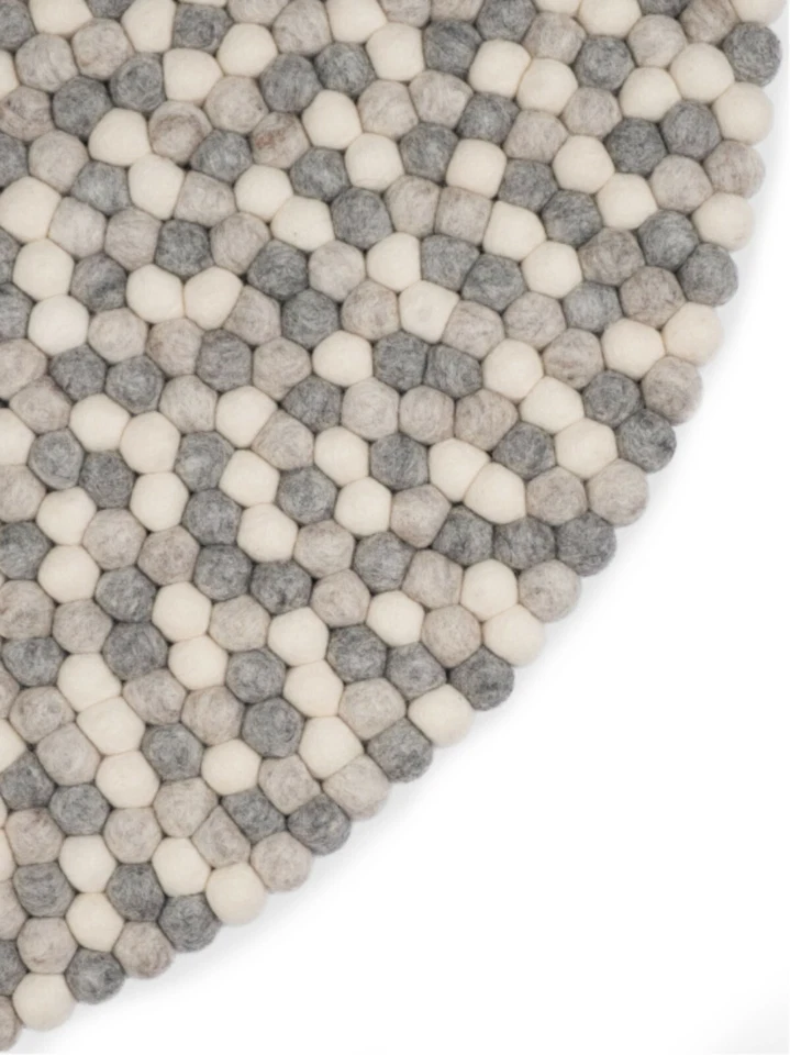 Multicolor Felt Ball Carpet - Grey Tone Felt Rug - Handmade With 100% Pure Wool - Image 3 of 4