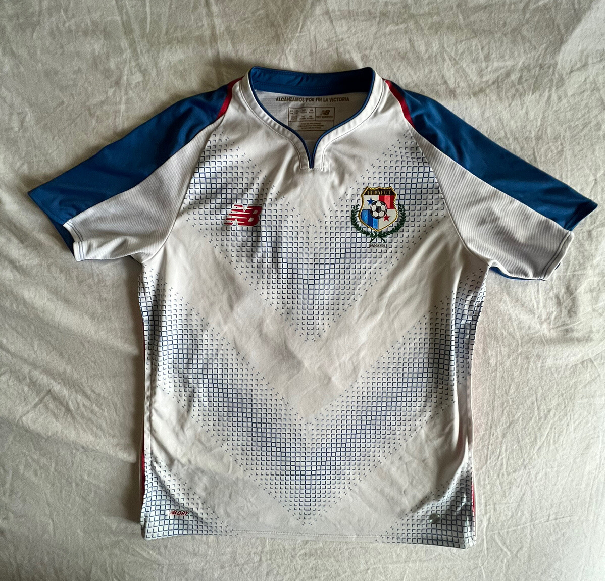 Panama Jersey New Balance World Cup La Marea Roja Youth Size XL