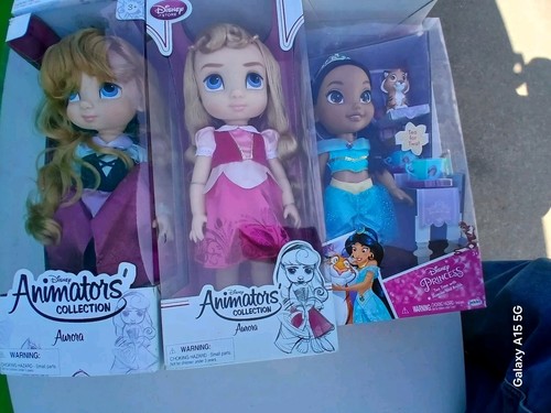 Disney Animators' Collection 16" Dolls - Picture 12 of 12