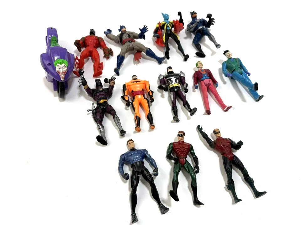 Lote de figuras de acción Batman, Robin, Joker años 90 vintage con motocicleta Joker Foto 2 de 4