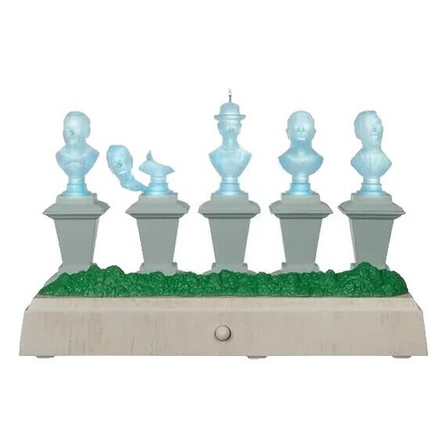 Disney Haunted Mansion Light Up Chess Set Disney Parks Exclusive