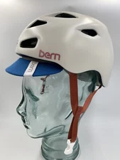 NEW Bern MELROSE Women’s Bicycle Helmet Size XS/S 52-55.5mm BOA Flip Visor Satin