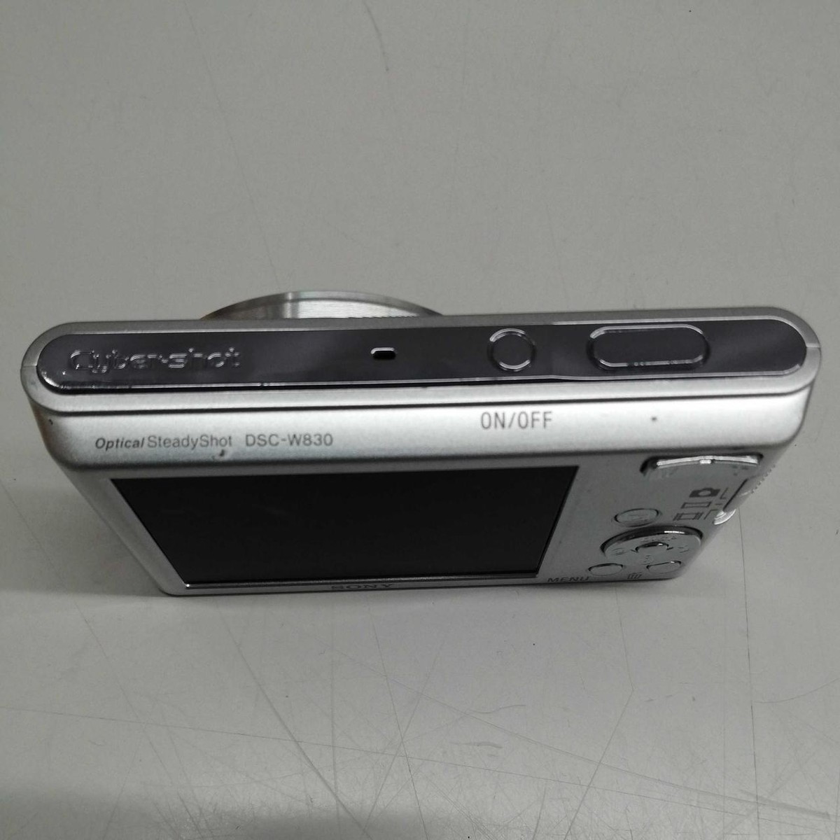 Sony Dsc-W830 CyberShot Compact Digital Camera 8x Optical Sony Dsc-W830 CyberShot Compact Digital Camera 8x Optical