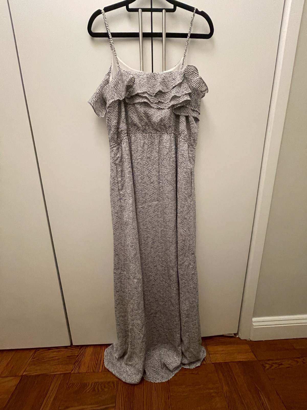 BCBGENERATION Maxi Dress medium pockets adjustabl… - image 6