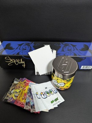 VCard Shylily Playmat - New - + 2 Sticker, 1 GG Energy and Free Sample Packs