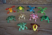 Mini FIGURE Set LOT 10 Colorful Frog Toy Rainforest Jungle Red Yellow Blue Green