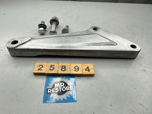 Kawasaki Z1300 KZ1300 ZG1300 Right Muffler Stay Foot Rest Peg Bracket & Bolts - Picture 2 of 6