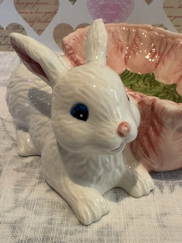 Pink Ceramic Bunny Rabbit Easter Candy Trinket Figure Dish Cottage Farmhouse - Picture 8 of 18