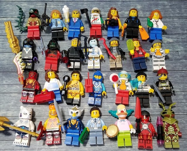 100 lego minifigures for sale