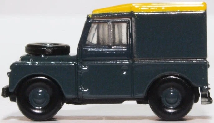 Land Rover Defender SERIE 1 88 Hard Top RAF modellino NLAN188021 Oxford 1:76 - Immagine 2 di 3
