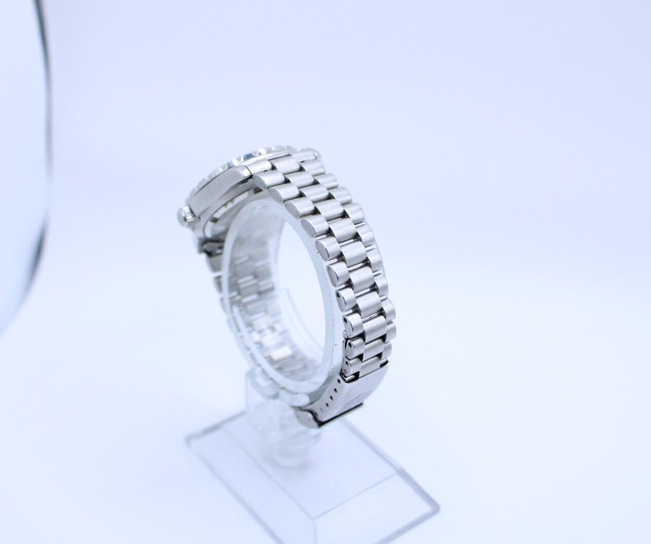 Tag Heuer 2000 Series ladies Quartz 28mm watch Ref 972.015 image 3