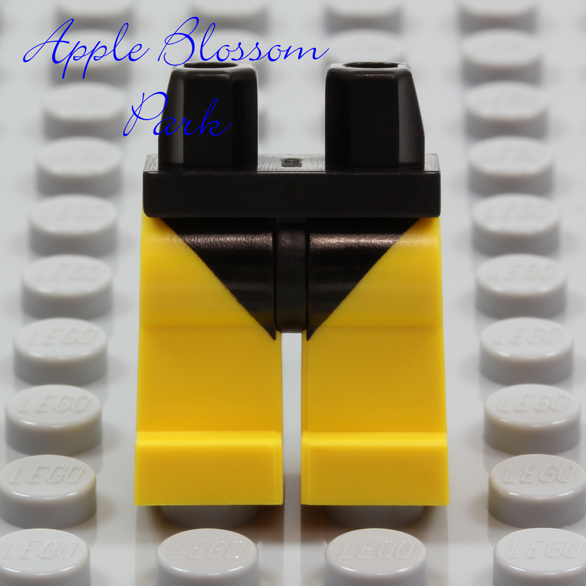 LEGO Black Swim Suit YELLOW MINIFIG LEGS Female Girl Bottom Boy