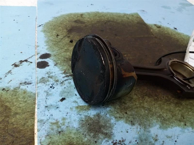 Hyundai Santa Fe 2007 pistón 61989 Foto 3 de 4