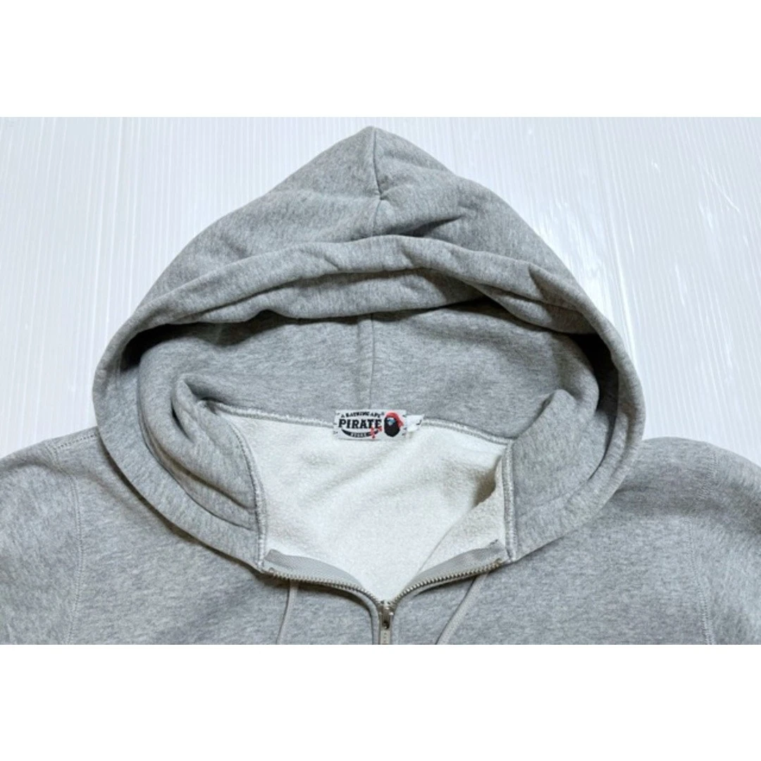 A BATHING APE (BAPE) Felpa con cappuccio e zip A Bathing Ape Pirate Store stampa posteriore A31405 007
