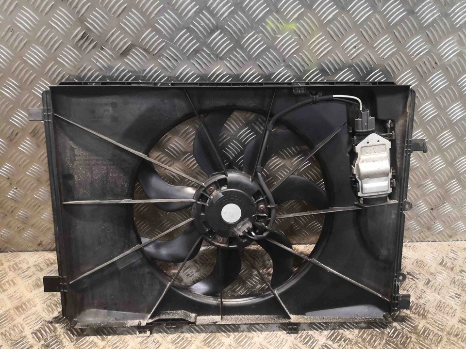 Ventilador aire acondicionado MERCEDES-BENZ B 180 CDI W246 24650093 1,8 diésel Foto 3 de 4