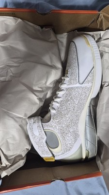 Size 11.5  - Nike Air Zoom Huarache 2K4 KB Kobe Laser 309957-111