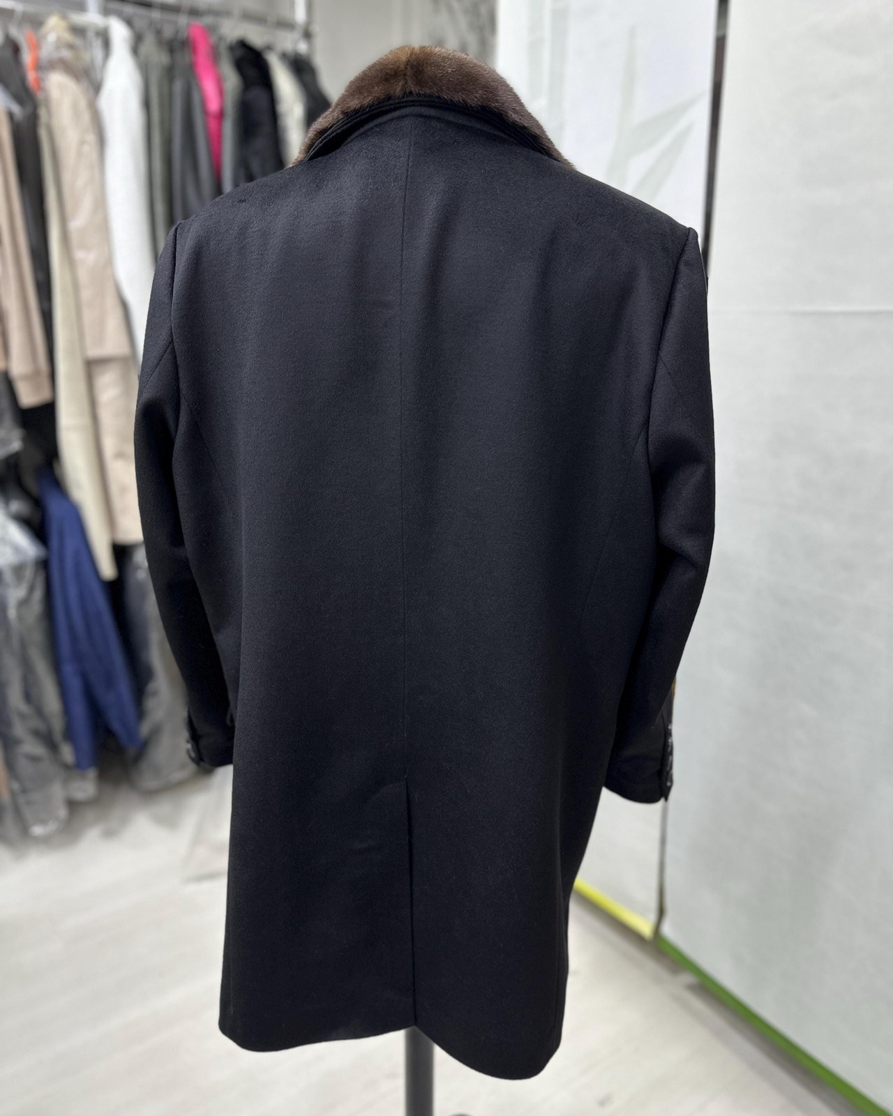 Men's Luxury Cashmere Black Overcoat | Genuine Mink Fur Collar Mahogany Winter image 7