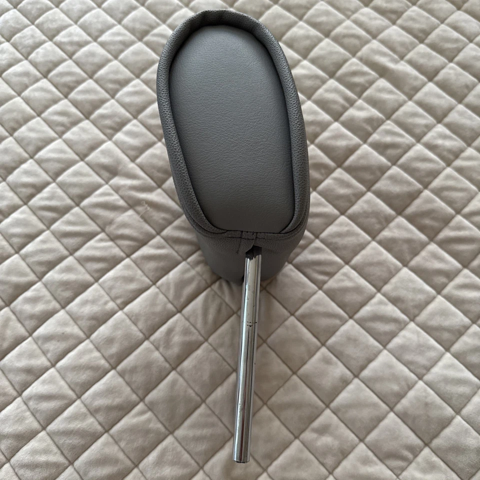 2004-2009 NISSAN QUEST REAR SEAT HEADREST GREY - Image 3 of 3