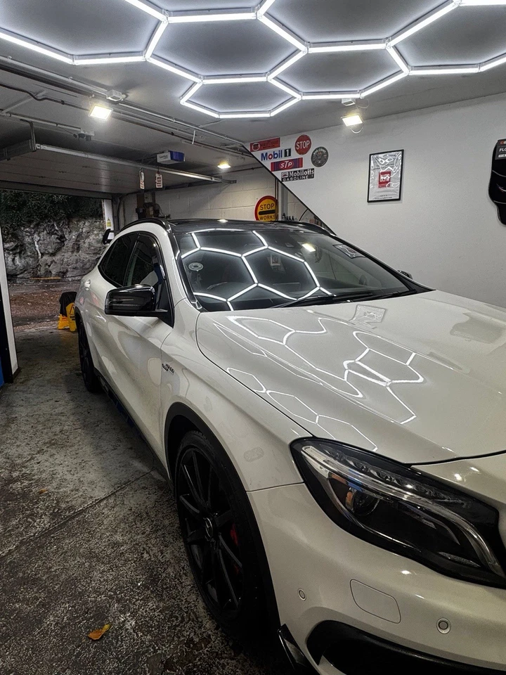 White Mercedes Benz GLA45 AMG 2016 AUTO - Image 3 of 4