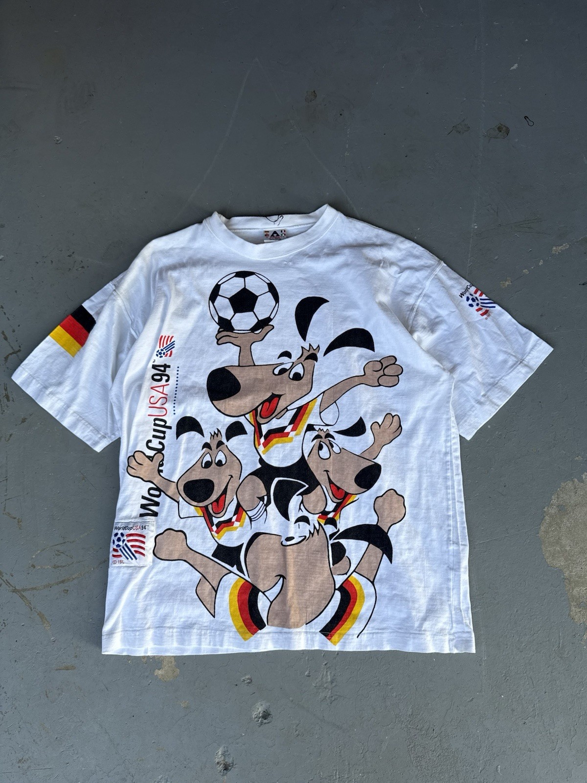 Vintage 1994 World Cup USA Germany Mascot Soccer White Tshirt Size Large