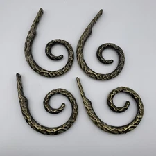 4 Vintage Hammered Brass Curly Q Ram Horn Curtain Holders Large Hooks 2 Pair