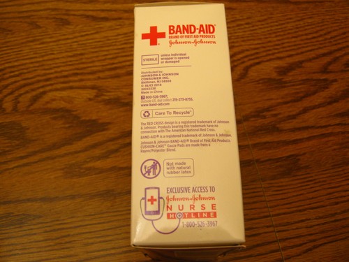 1 Box Band-Aid Cushion Care 10 LARGE Gauze Pads 4" X 4" READ DESCRIPTION - Picture 5 of 8