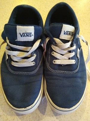 size 4 boys vans