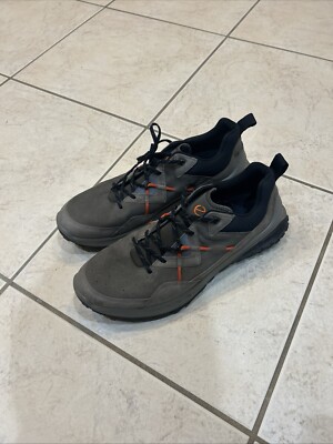 ECCO Men s ULT-TRN LOW HIKING SHOE Tarmac 824264 55894 / 12-12.5 US