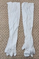 1 Pair White Vintage Ladies Long Gloves