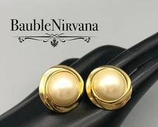 Vintage Napier Round Creamy White Luster Pearl & Gold Plated Elegant Earrings