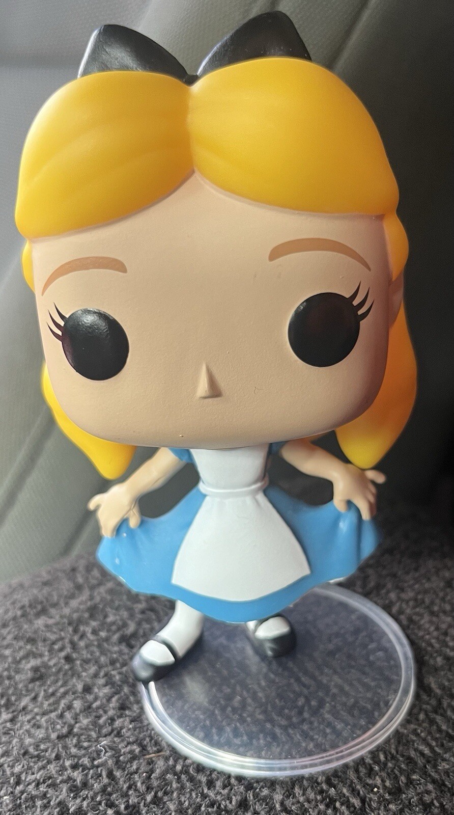 Funko Pop! Vinyl: Disney - Alice (Curtsying) #1058 No Box