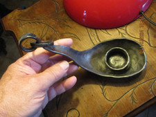 Ancienne Rustique Lampe à Huile en Etain Travail "Fait Main'