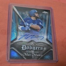 2022 Topps Chrome Pinstriped Auto 15/99 Max Muncy #PA-MM Auto 0m4q