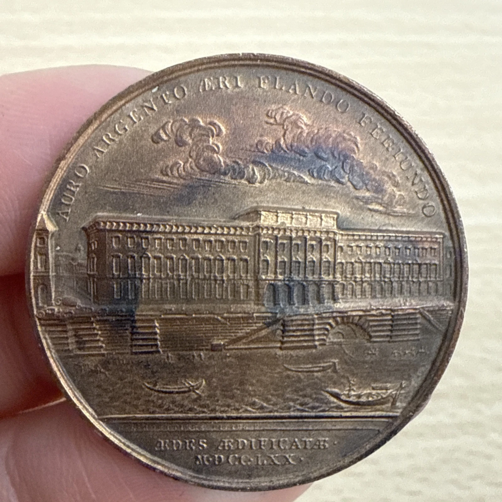 Médaille Auro Argento Aeri Flando Feriundo Ardes Aedificate MDCLXX