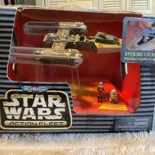 NEW - Micro Machines Star Wars Action Fleet Y-Wing Starfighter Gold Leader R2 D2