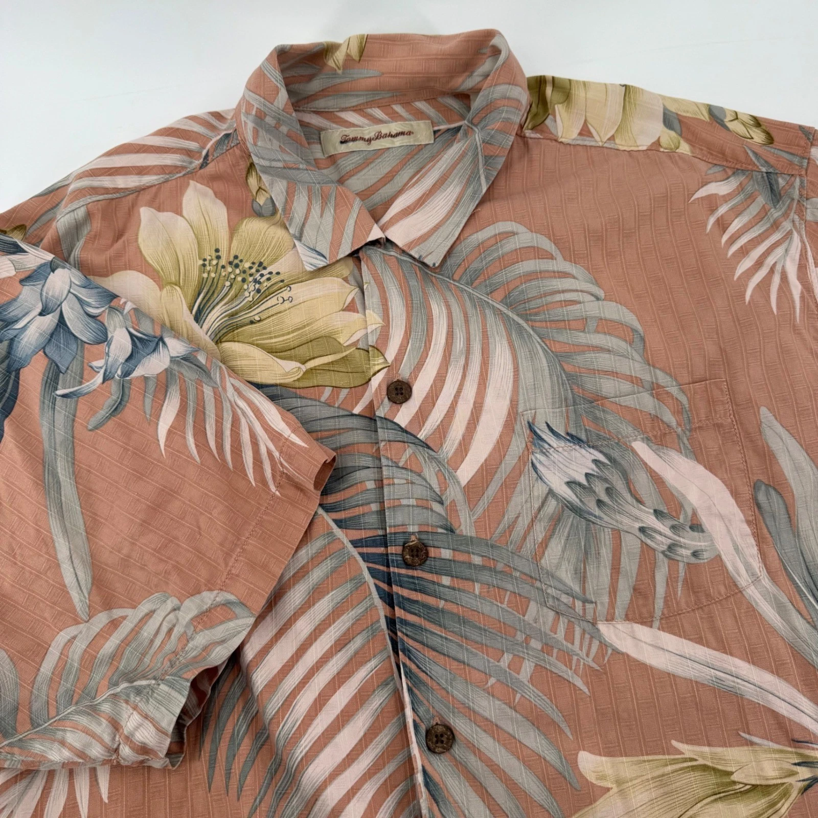Tommy Bahama Mens XL Silk Floral Palm Leaf Camp Shirt Dusty Rose Terracotta