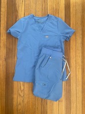 FIGS Women  s Ceil Blue Scrub Set Technical Collection Small Top Medium Bottoms
