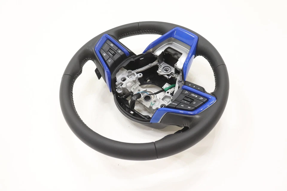 Volante Subaru Legacy 2023 Foto 4 de 4